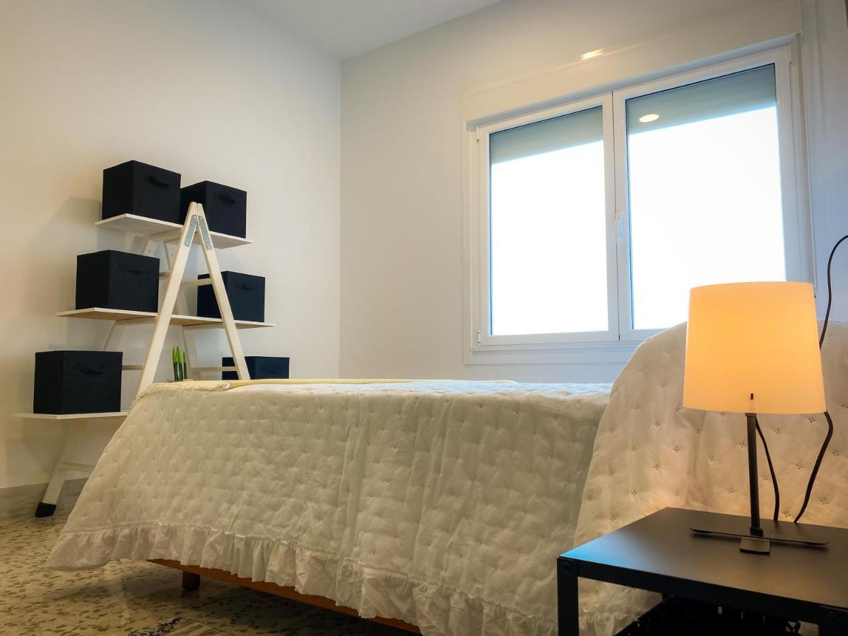 Apartamento Boutique - La Tienda De Pepita Apartment Cangas do Morrazo Ngoại thất bức ảnh